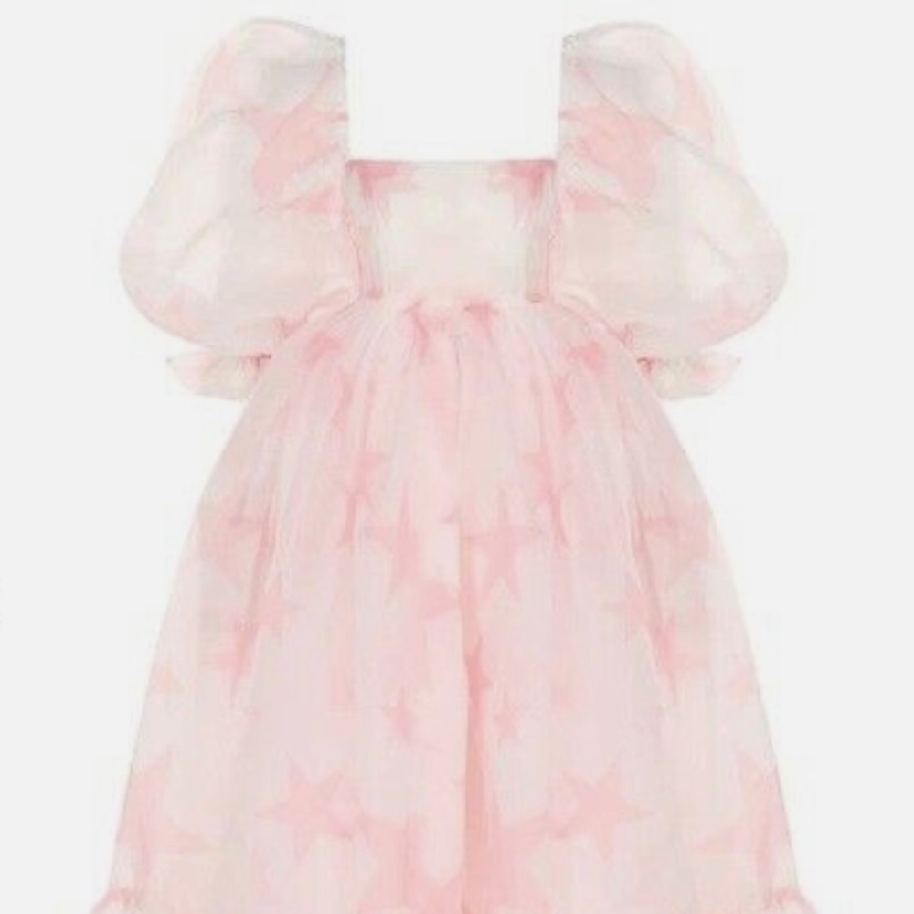 Selkie Powdered Star French Puff